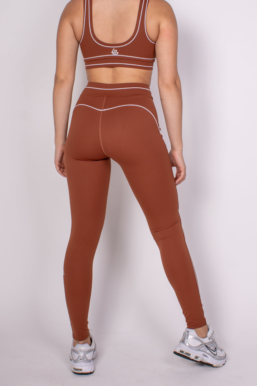 Ivory Contour Line Leggings