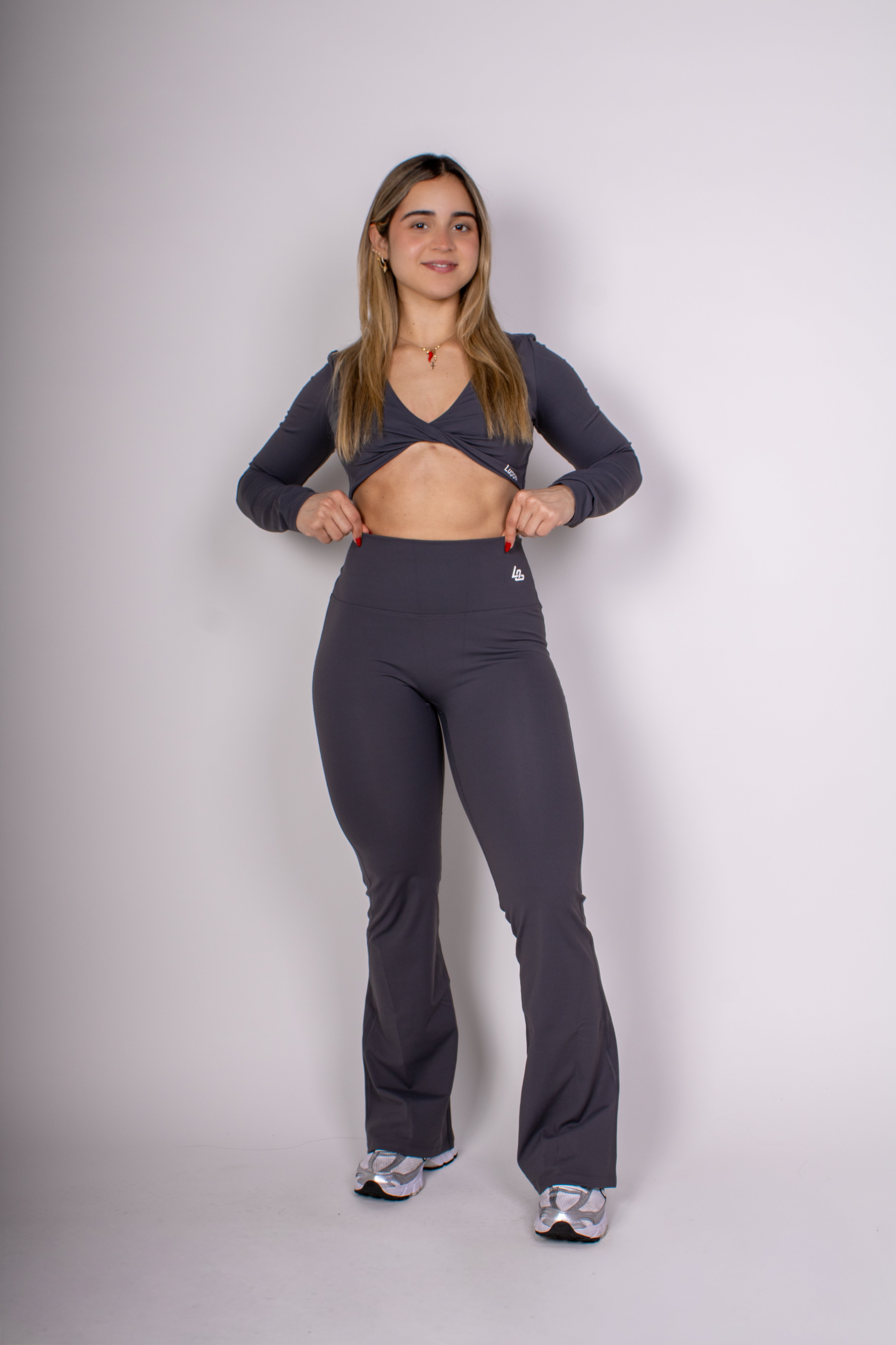 Ivory Twist Flare Set